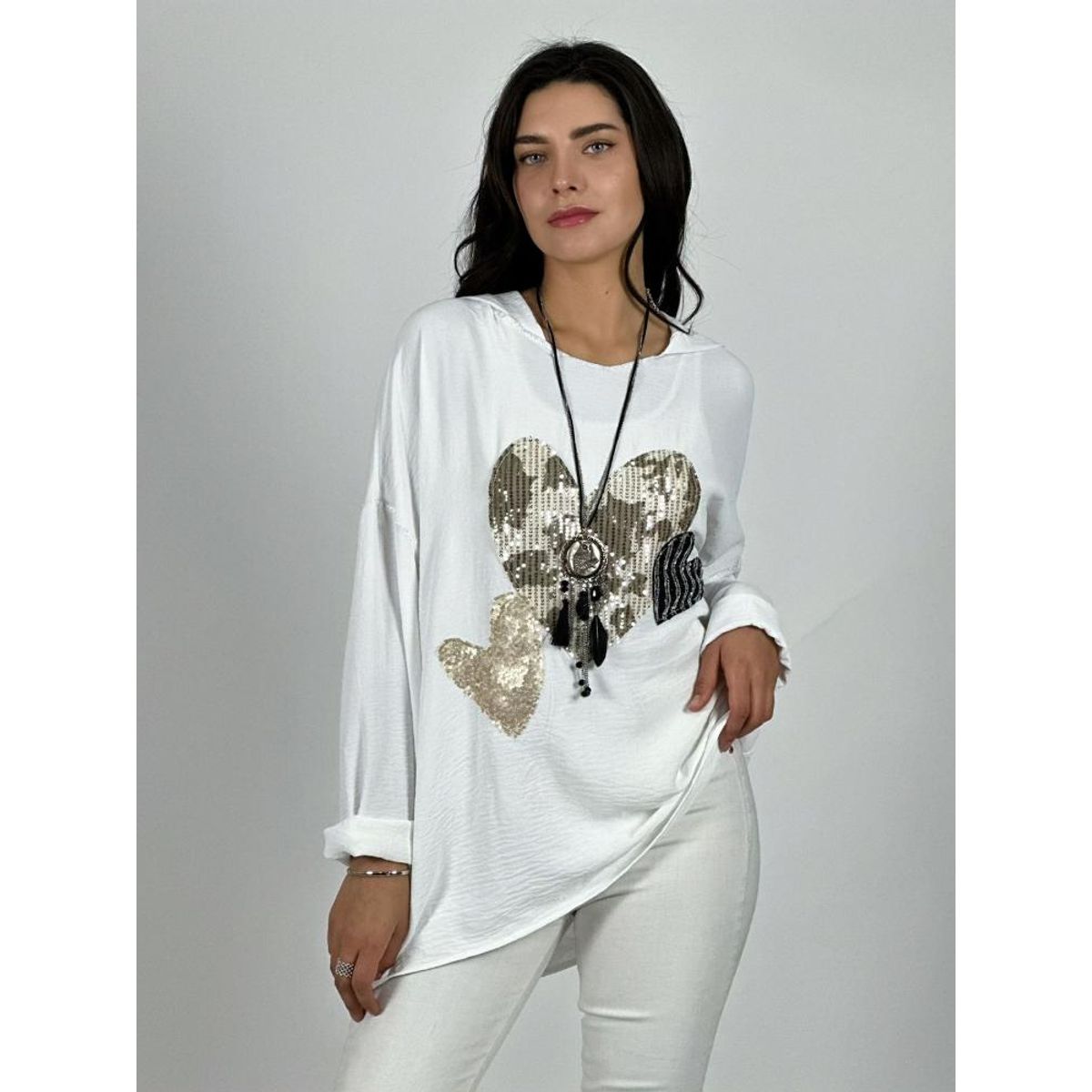 ENIGMATICA BOUTIQUE - Polera Crepé Triple Corazon Lentejuelas