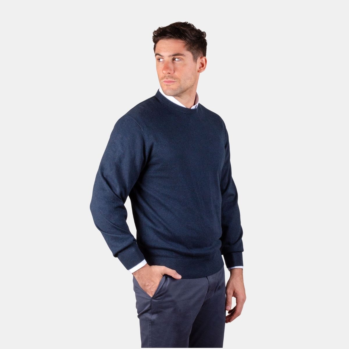 MOSS - Sweater Clásico cuello Redondo