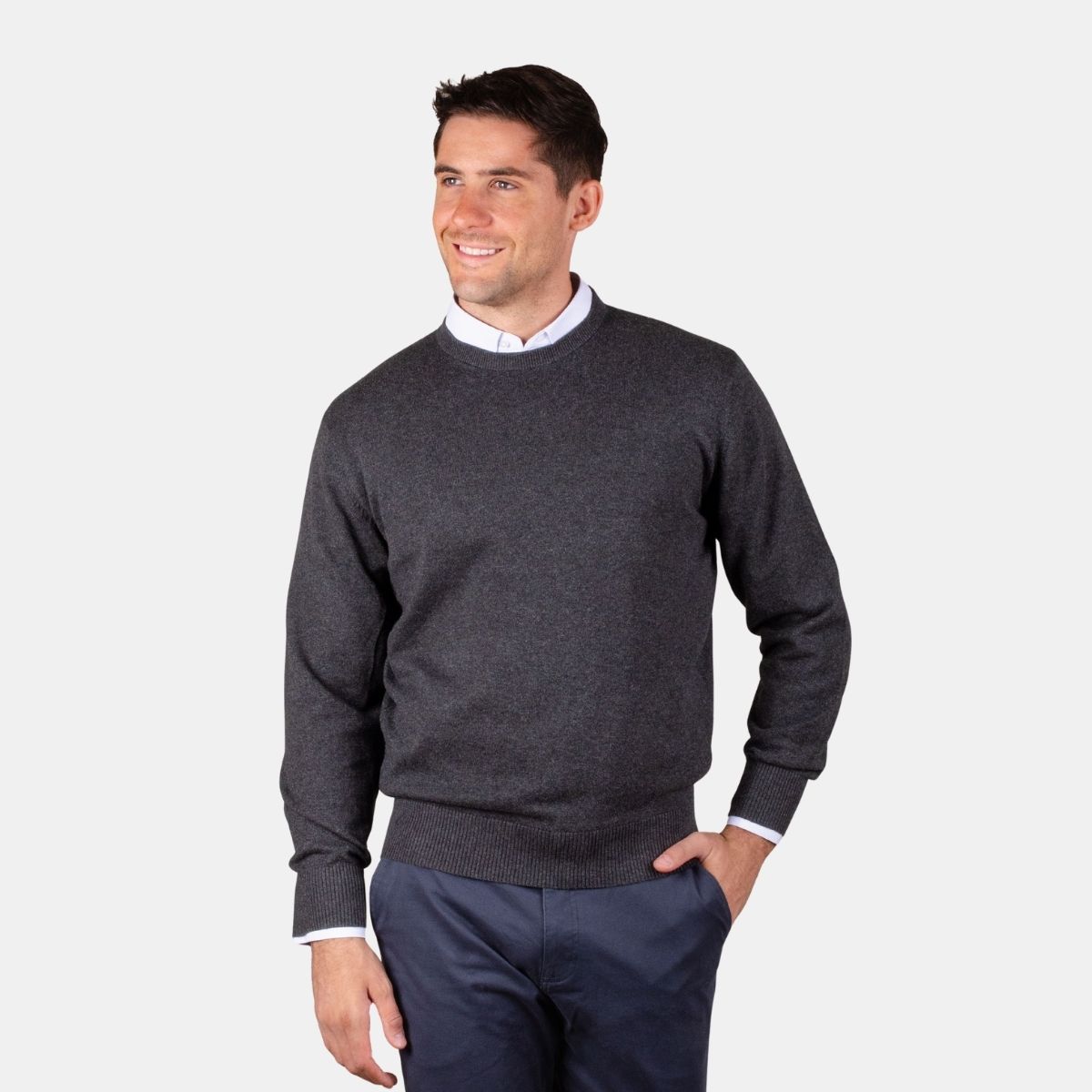 MOSS - Sweater Clásico cuello Redondo