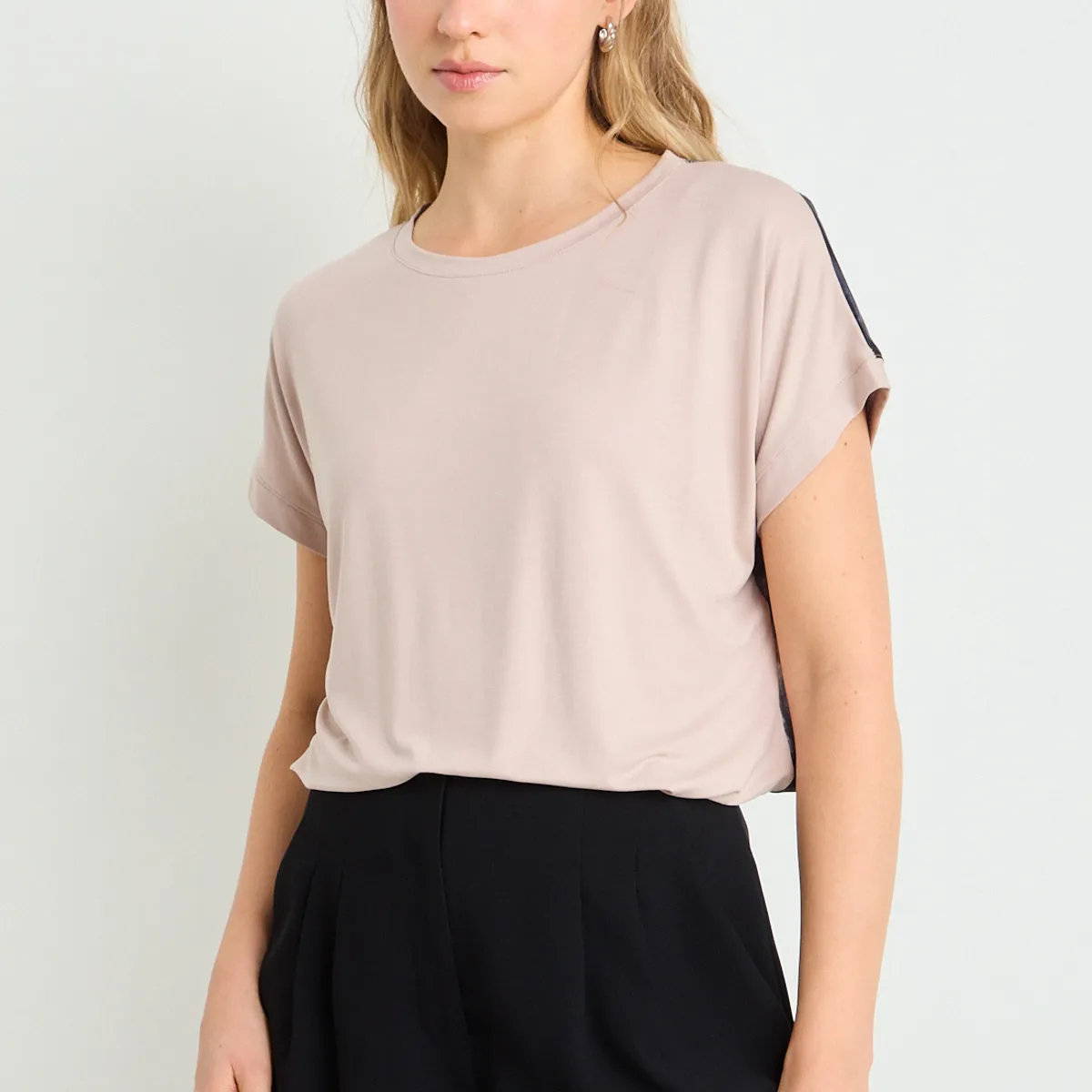 ASH - Polera Manga Corta Mujer Café Ash