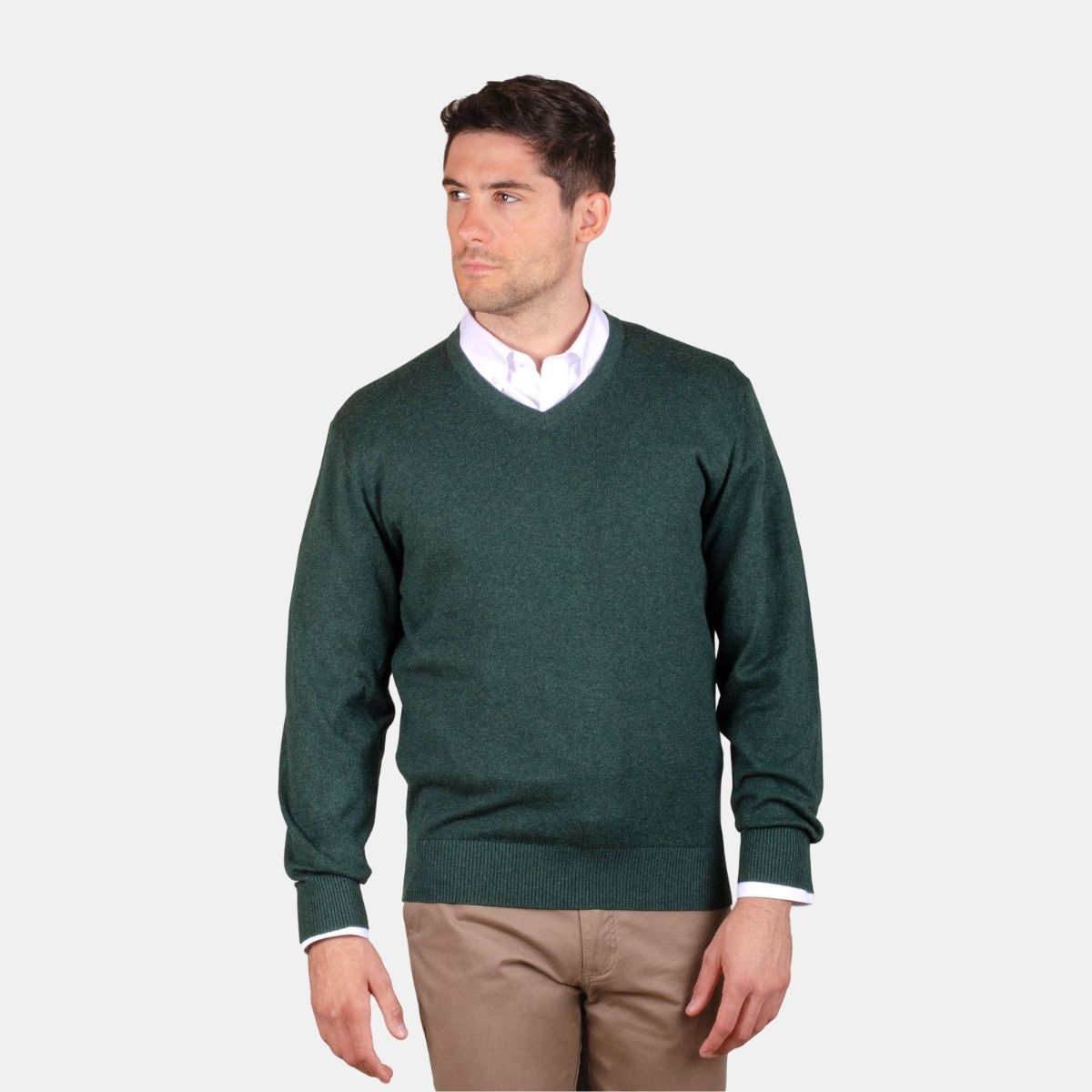 MOSS - Sweater cuello V Clásico