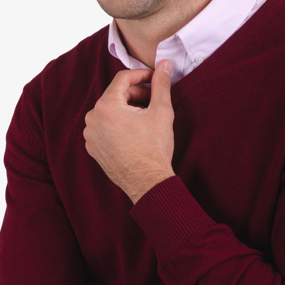 MOSS - Sweater cuello V Clásico