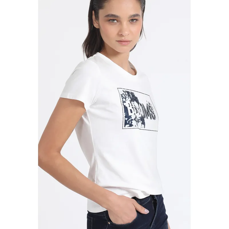 LIOLA - Polera Algodón Spandex, Estampado Blooms, Crudo Liola