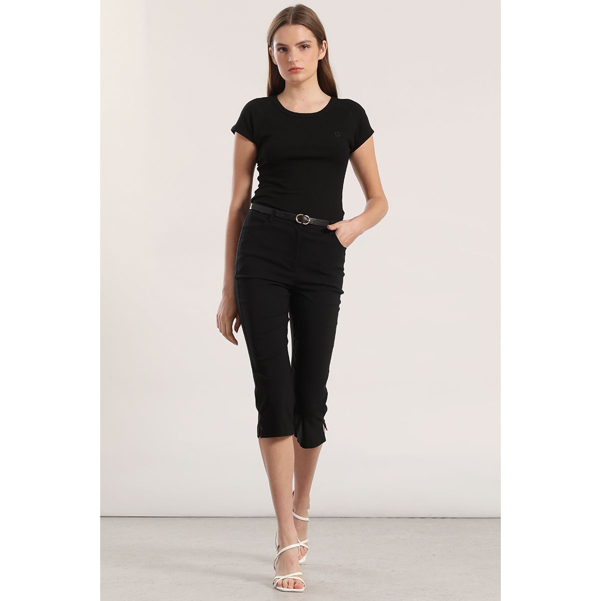 LIOLA - Bermuda con cinturón mujer Liola negro