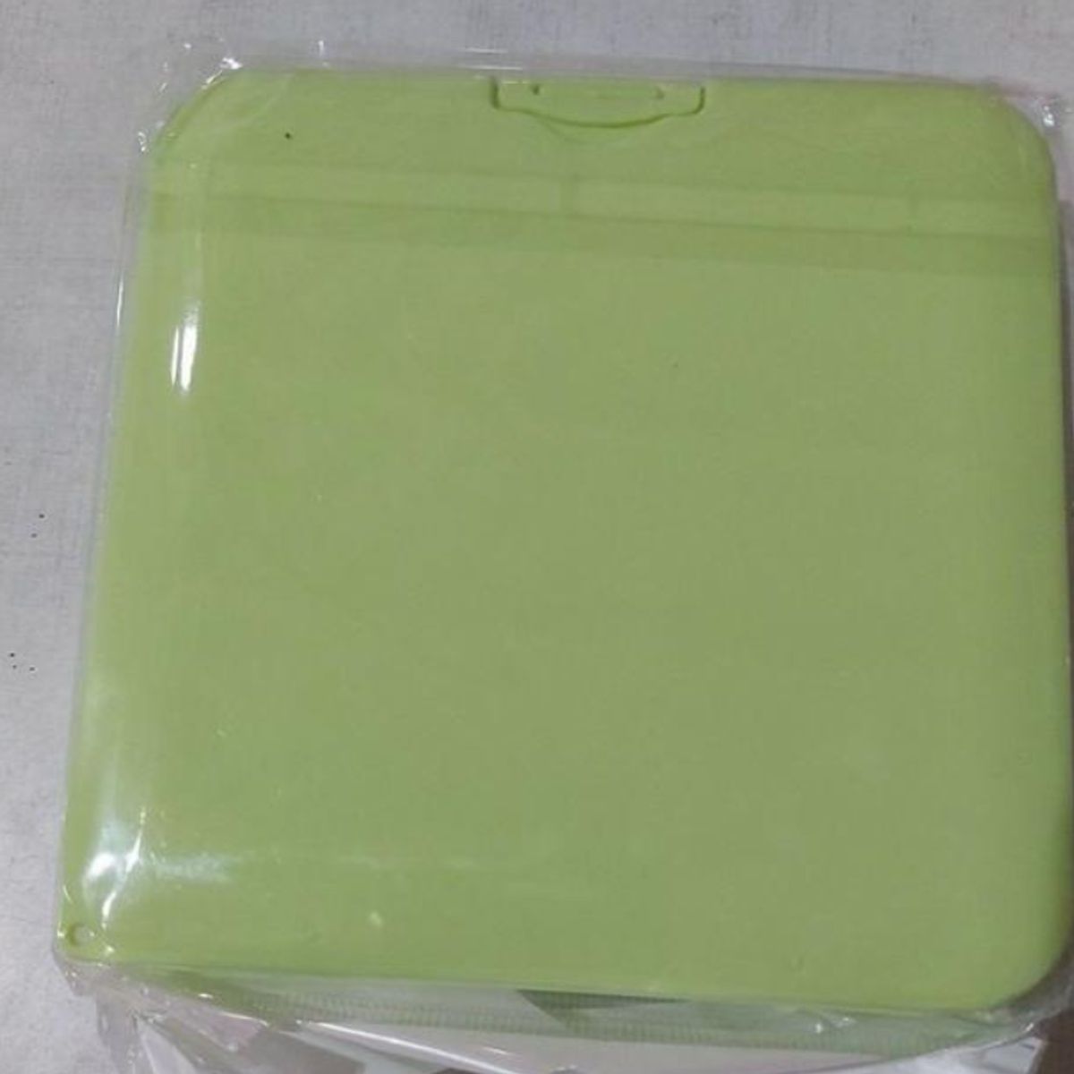 GENERICO - Porta Mascarillas Antibacterial Cuadrado Pequeña 13cm