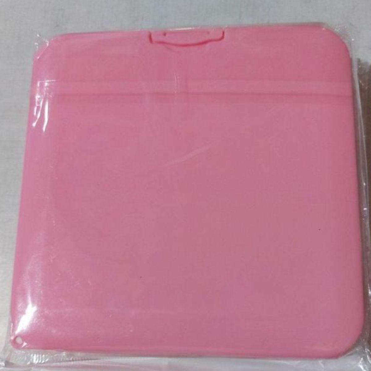 GENERICO - Porta Mascarillas Antibacterial Cuadrado Pequeña 13cm