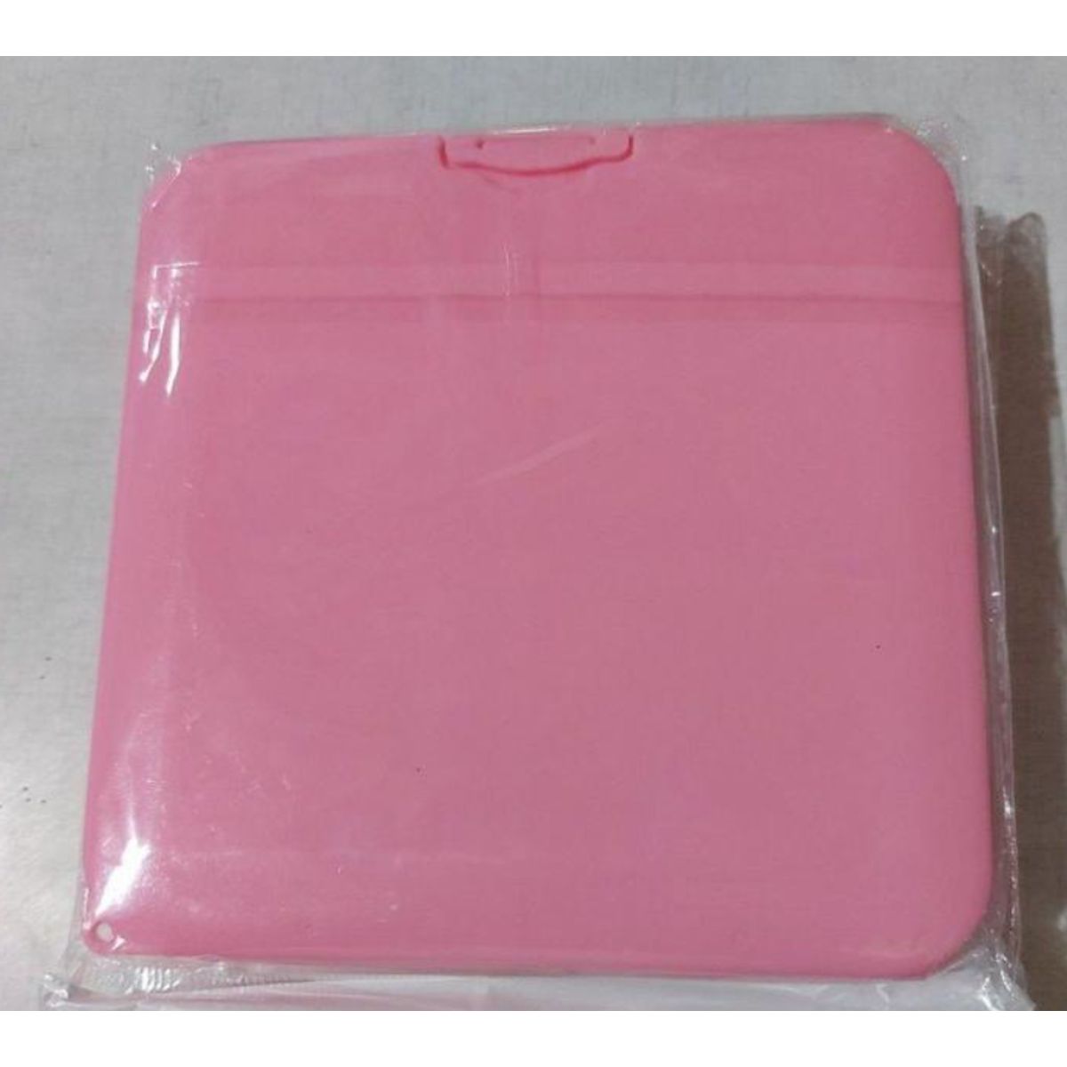 GENERICO - Porta Mascarillas Antibacterial Cuadrado Pequeña 13cm