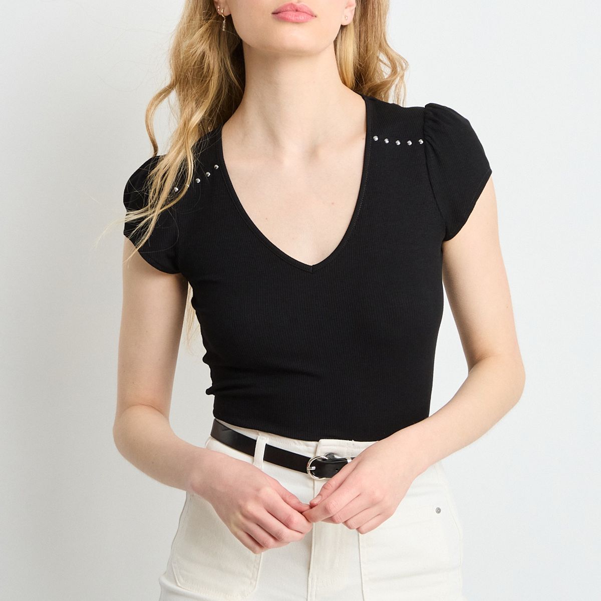 IO - Polera Mujer Negro Io