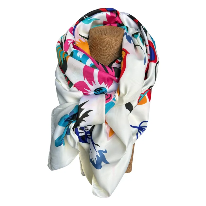 MAXO - Pañuelo de Seda de Sarga Mujer 130X130 CARMENCHA