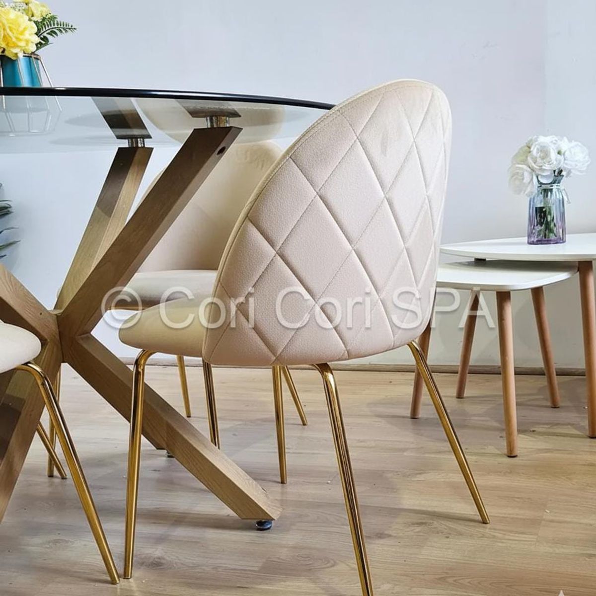 CORI CORI - Comedor Warwick 100cm + 4 Sillas Bread Gold…