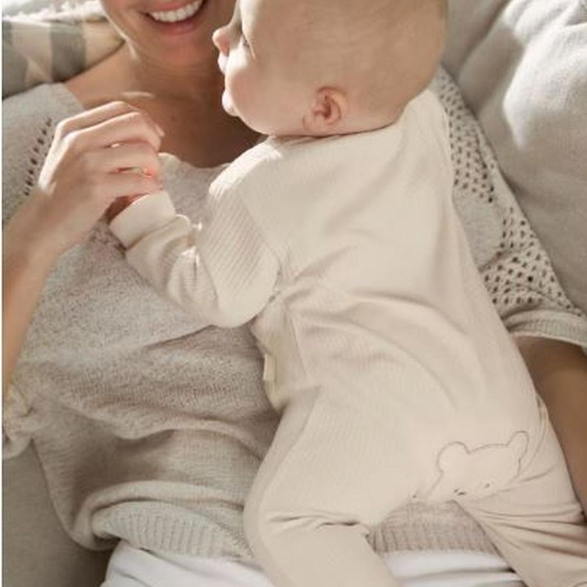 MAYORAL - ENTERITO LARGO CON PUÑO EN LA PIERNA RN