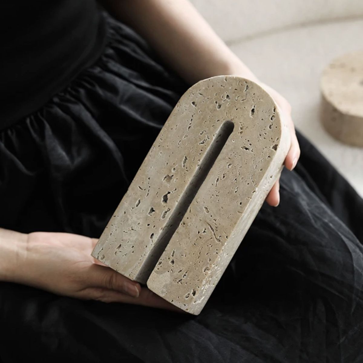 SANTU HOME & DECO - Arco Escultural Piedra Mármol Travertino Decorativo Grande