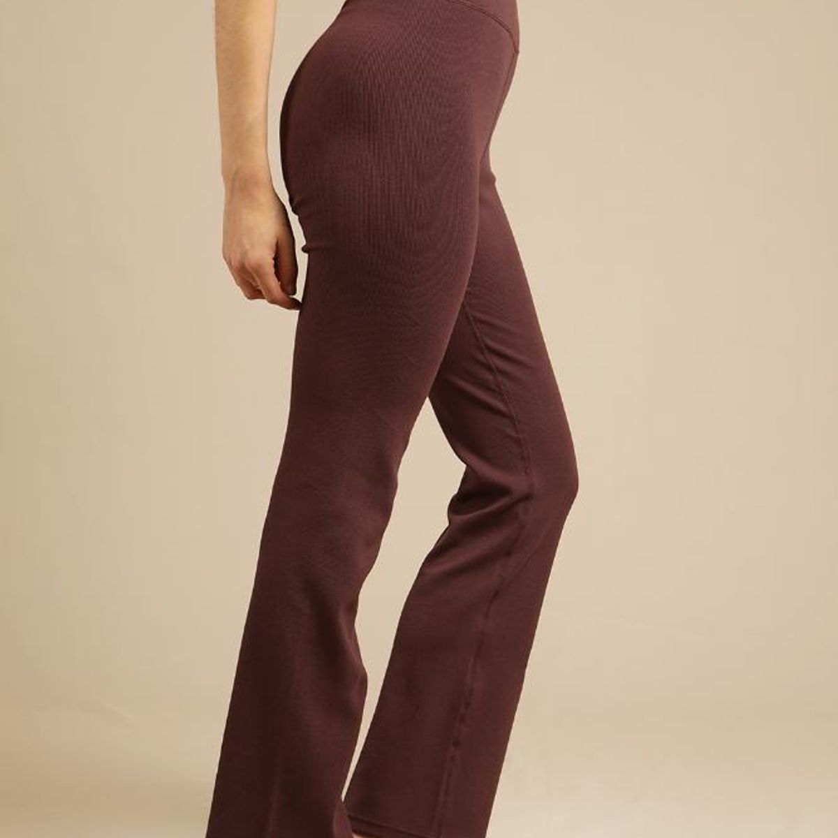 MALI - Bootcut Pant Deportivo Puce