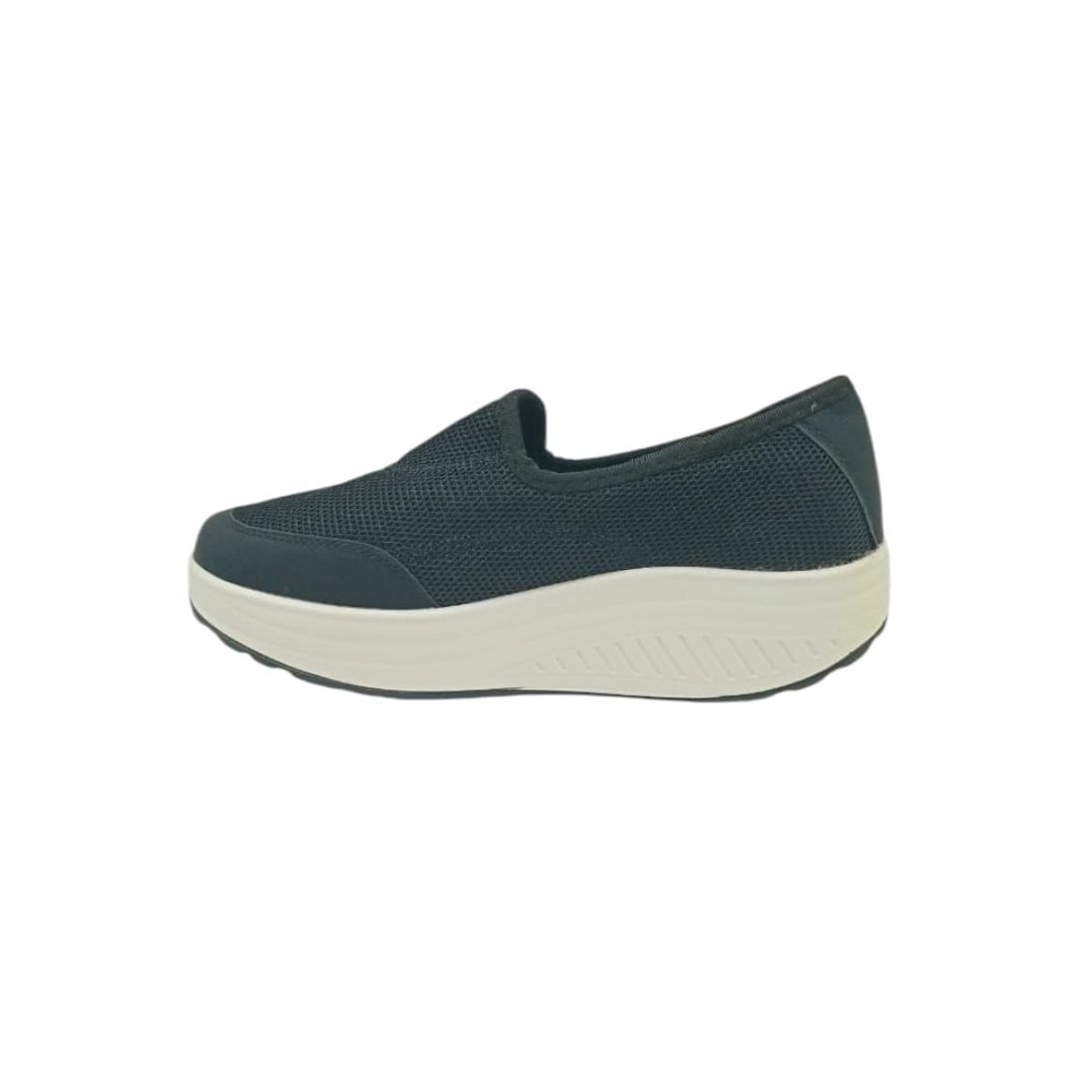HERIEL - Zapatilla Negra Slip On Mujer