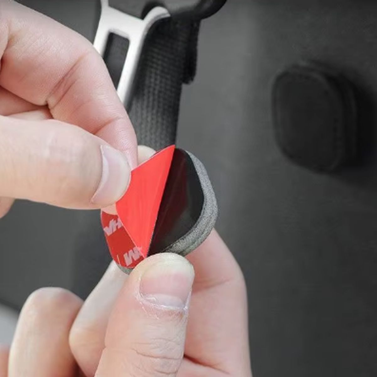 GENERICO - Soporte Iman Magnetico Cinturon de Seguridad