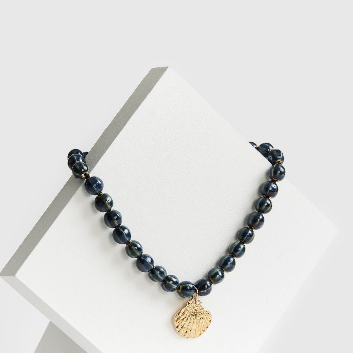 LOUNGE - Collar Mujer Borlas