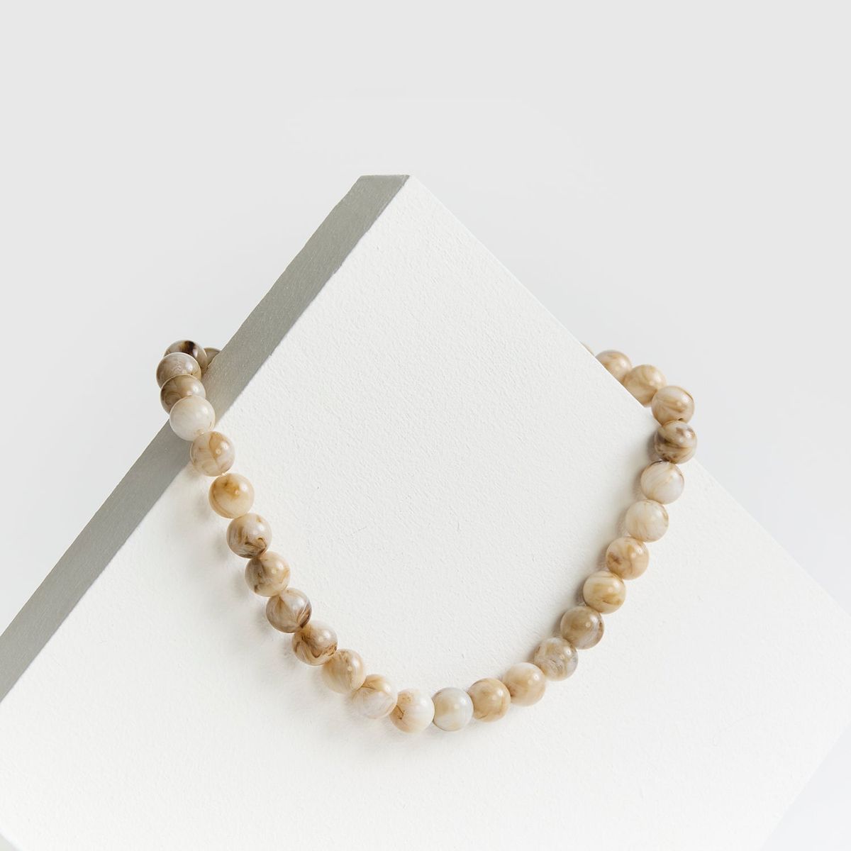 LOUNGE - Collar Mujer Corto Borlas