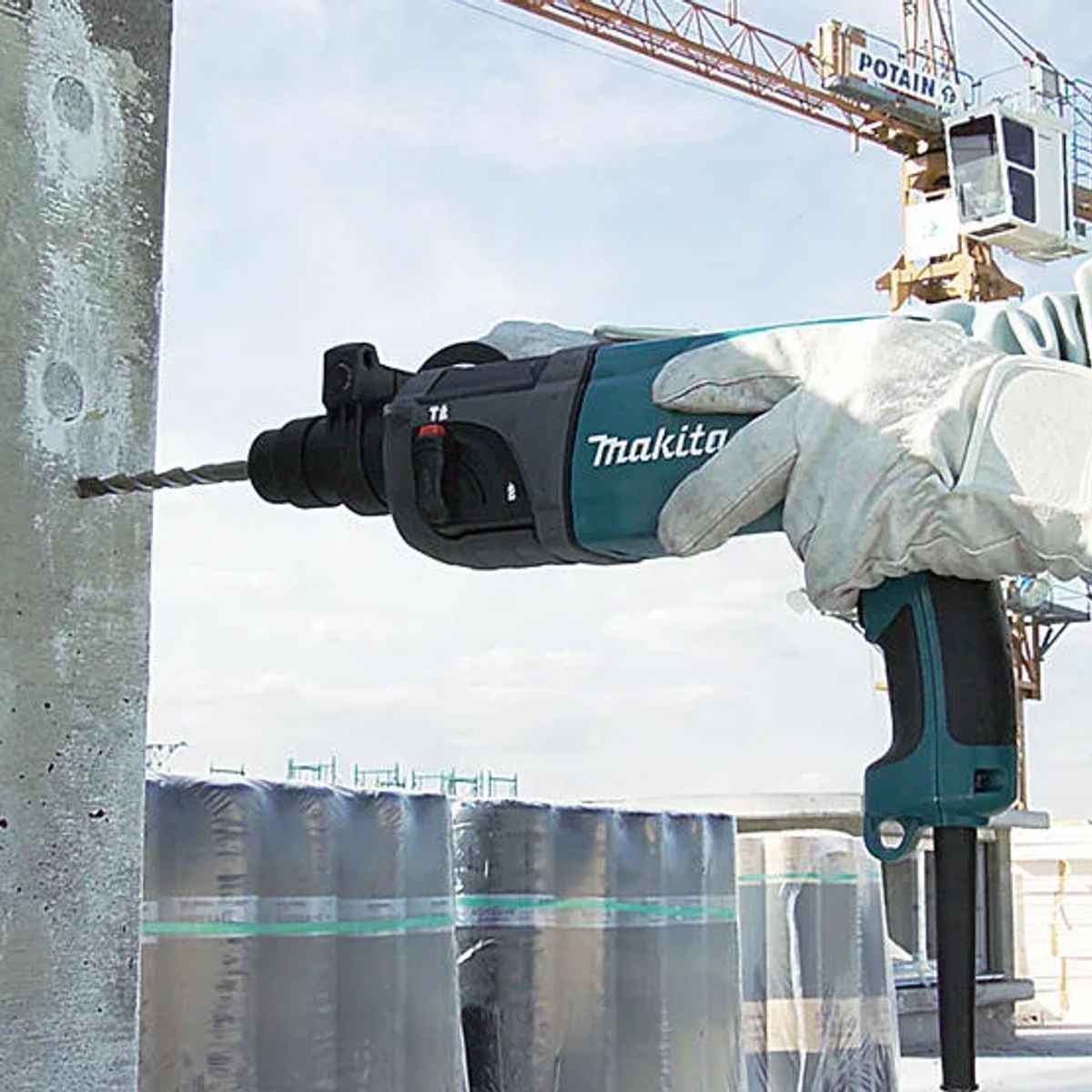 MAKITA - Rotomartillo electroneumático Makita HR2230 azul con 710W