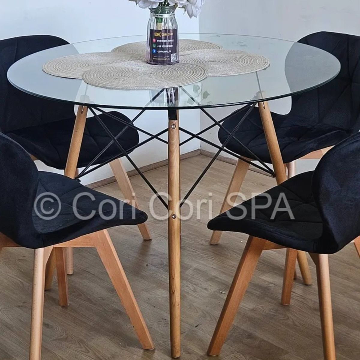 CORI CORI - Juego de Comedor Mesa Eames Vidrio 80cm + 4 Sillas Mariposa Velvet…