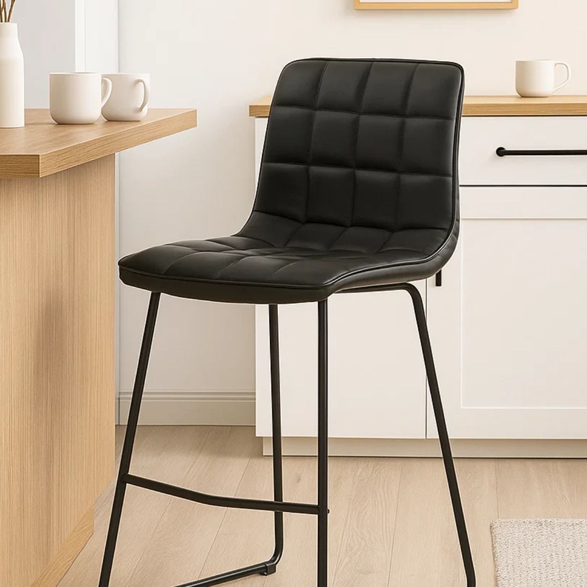 HABITA2 CHILE - Taburete Negro de cuero Elegante Blacky 64cm