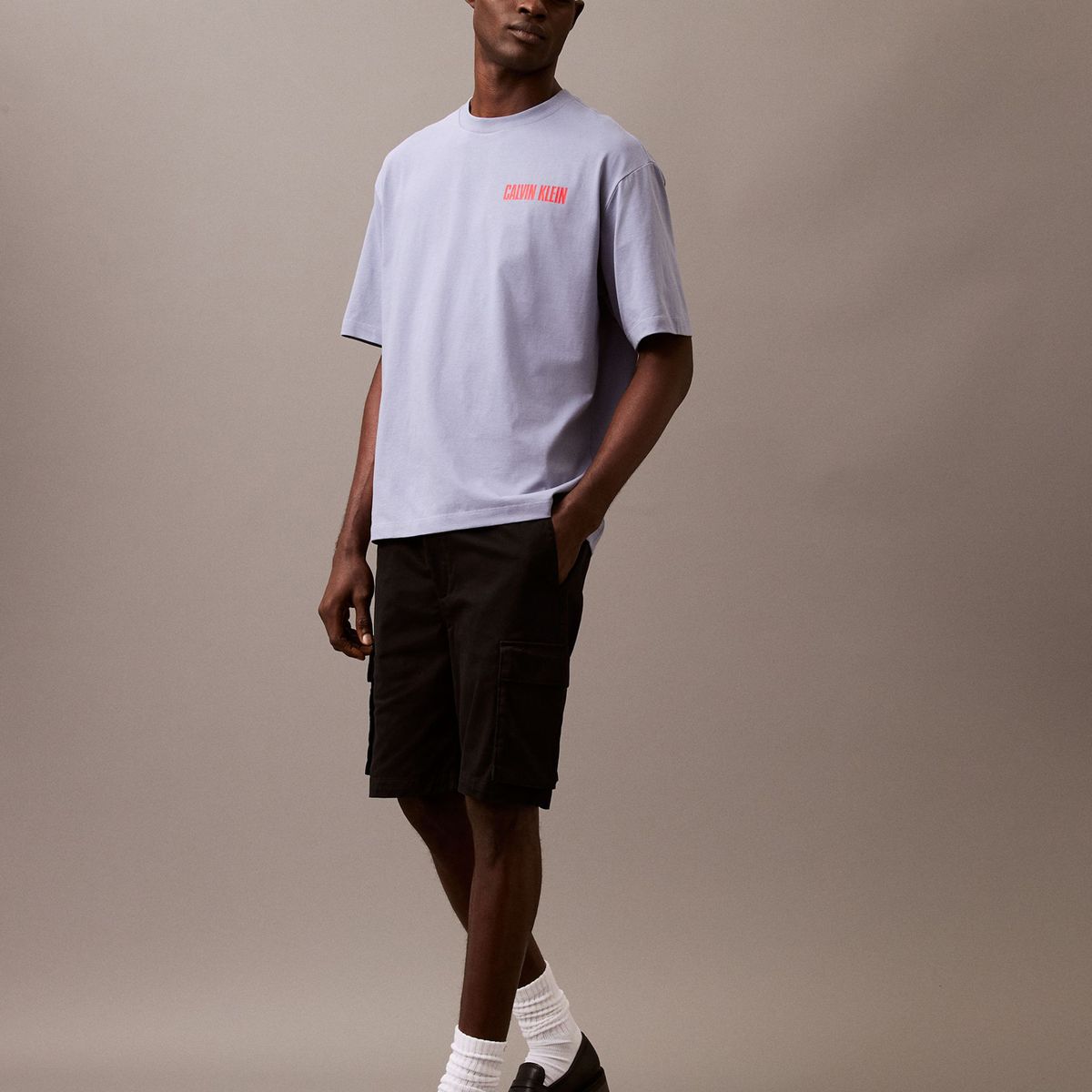 CALVIN KLEIN - Polera Vert Logo Graphic Lila Calvin Klein