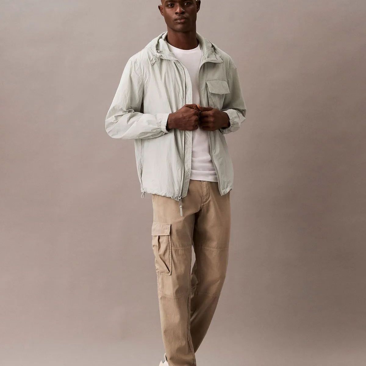 CALVIN KLEIN - Cortaviento de Nailon Beige Calvin Klein