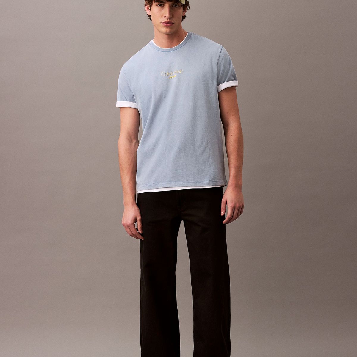 CALVIN KLEIN - Polera Acid Wash Graphic Celeste Calvin Klein