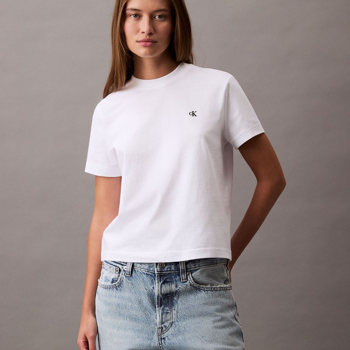 CALVIN KLEIN - Polera con Logo Archive Blanco Calvin Klein