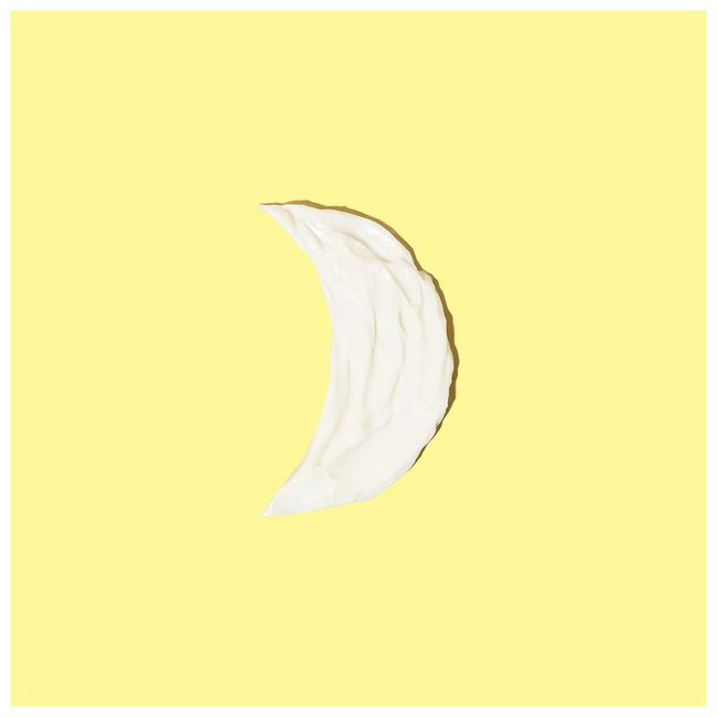 SUN BUM - CREMA NOCTURNA RESTAURADORA SUN BUM 15 oz con Niacinamida