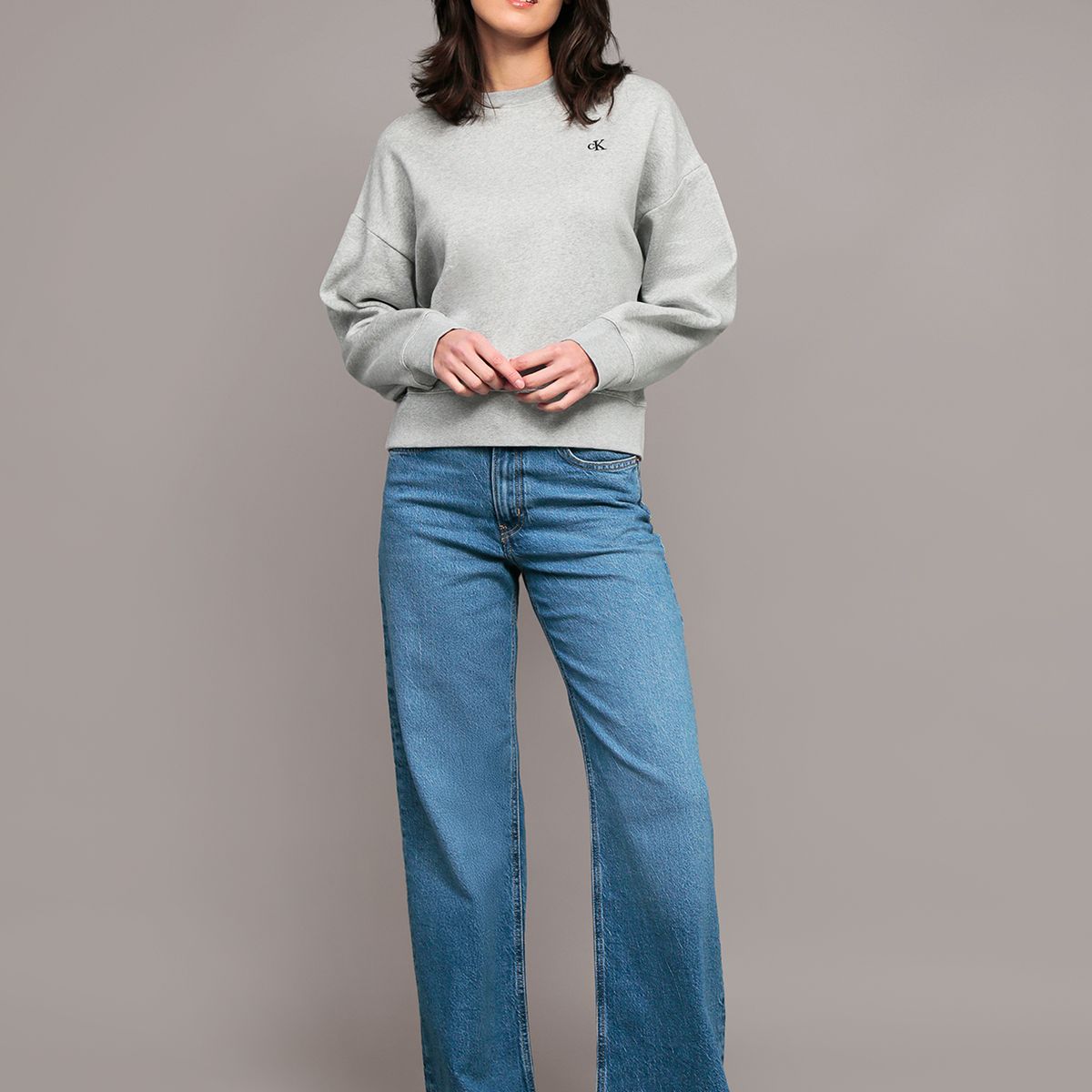 CALVIN KLEIN - Polerón Archive Logo Gris Calvin Klein