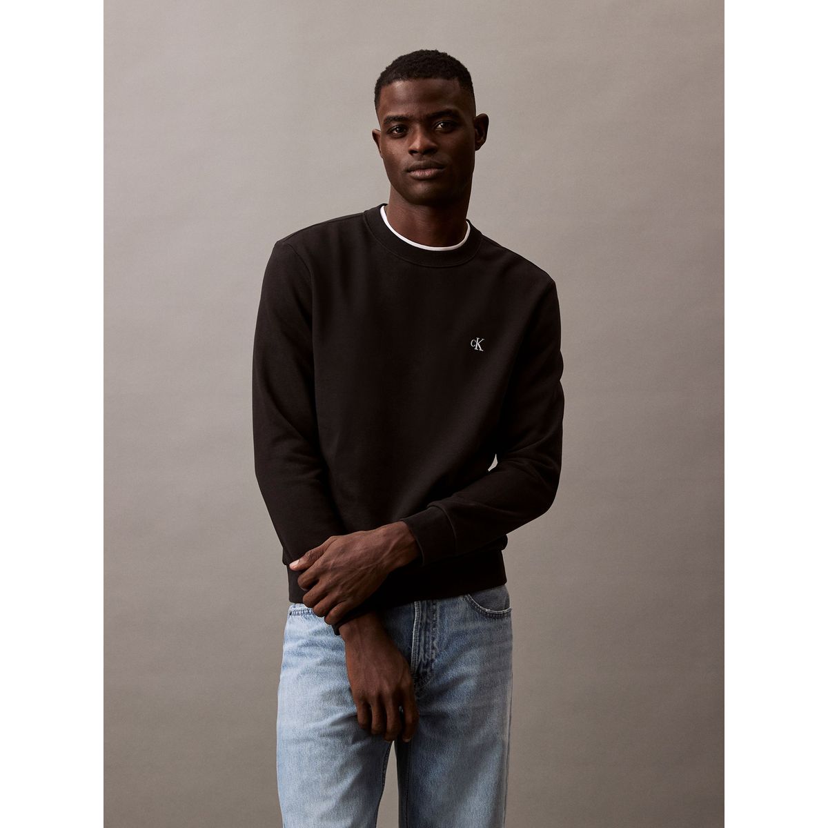 CALVIN KLEIN - Polerón Fleece con Logo Archive Negro Calvin Klein