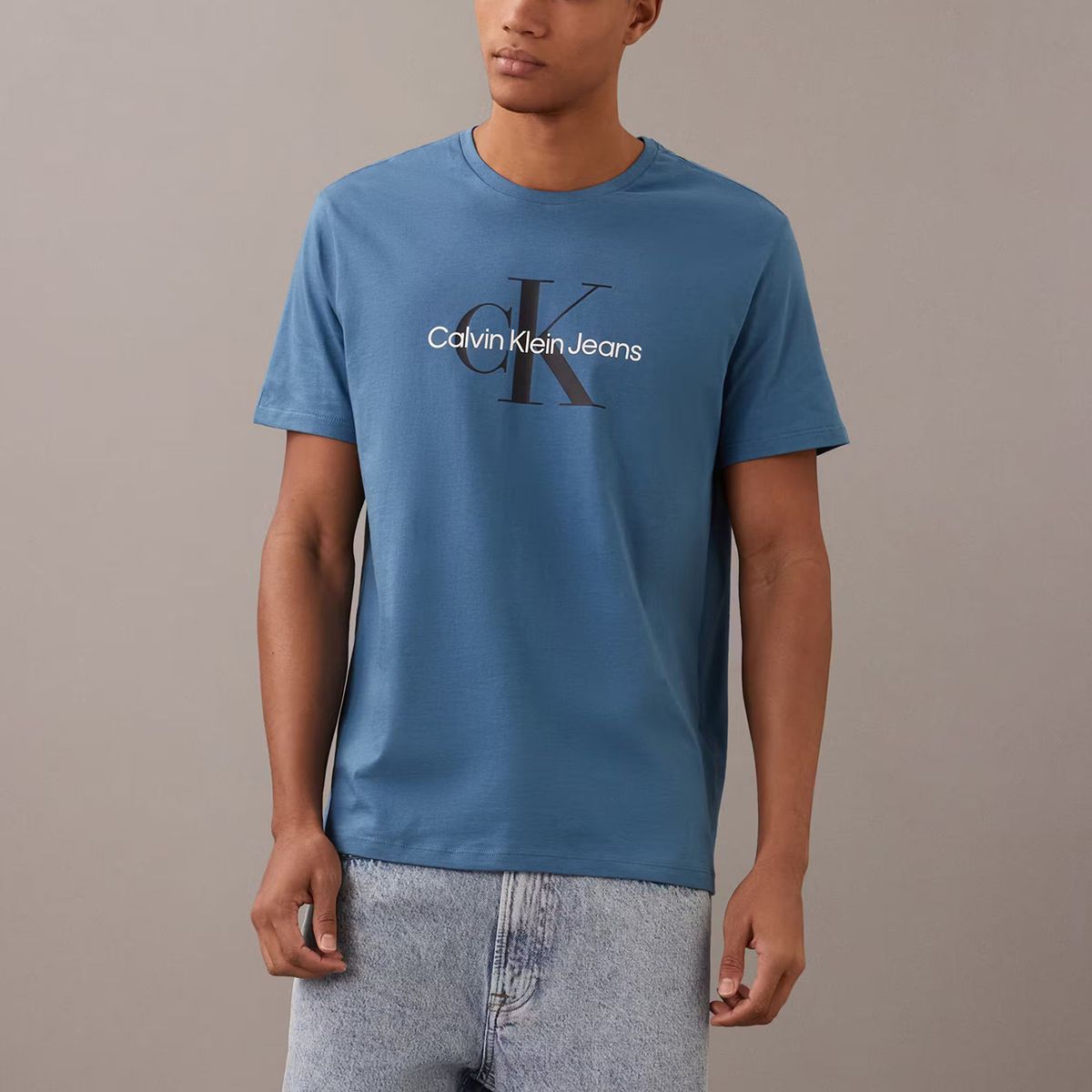 CALVIN KLEIN - Polera Monogram Azul Calvin Klein