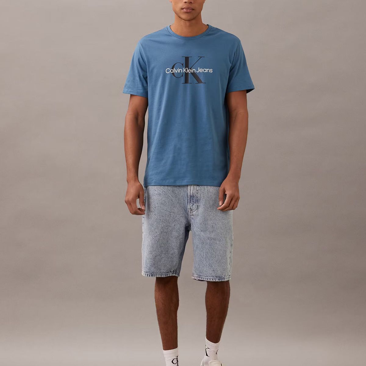 CALVIN KLEIN - Polera Monogram Azul Calvin Klein