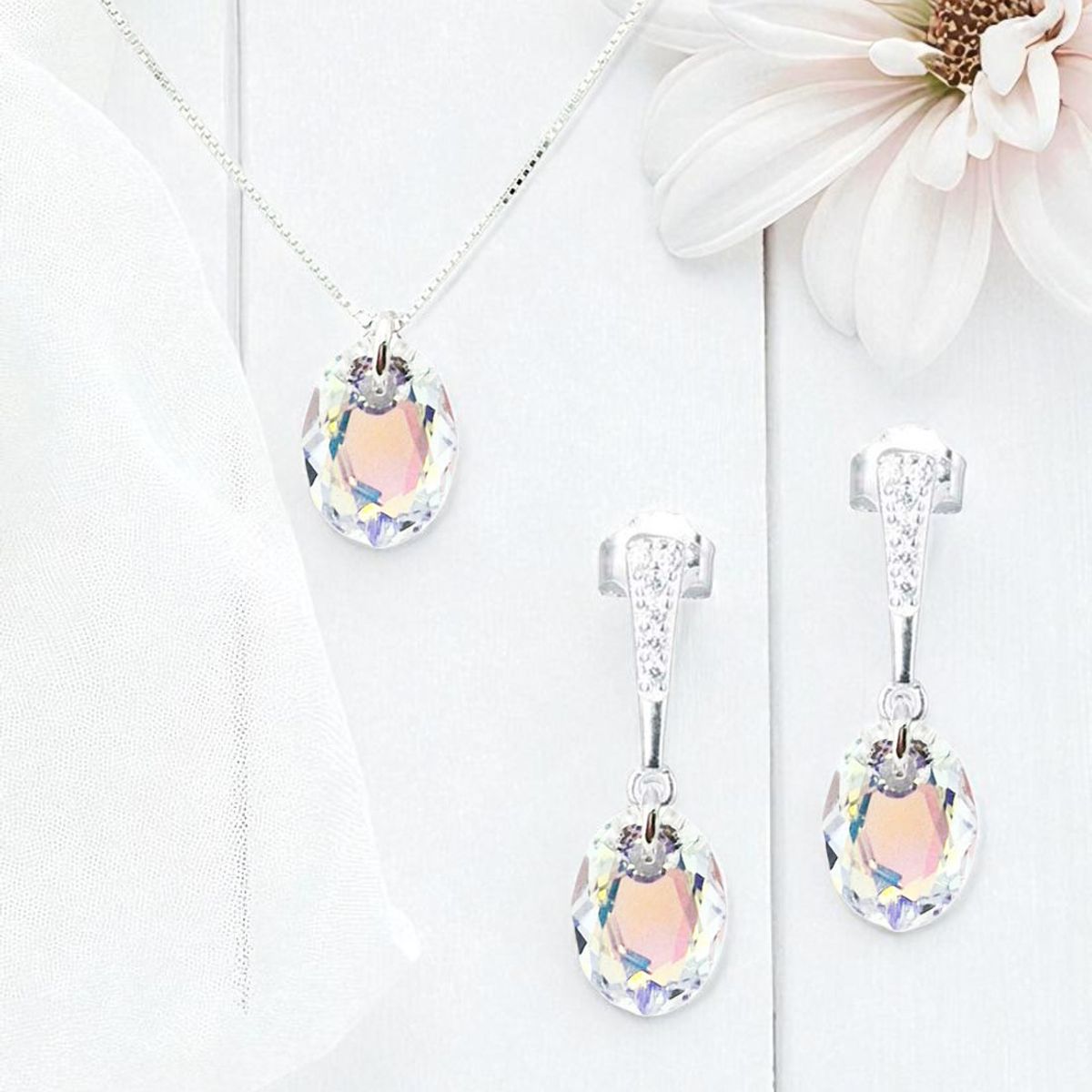 JOYAS MONTERO - Conjunto Antonia Plata 925creado con cristales de Swarovski® Aurora Boreal