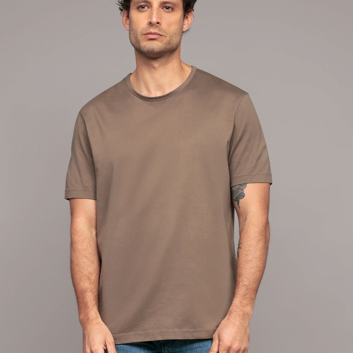 CALVIN KLEIN - Polera de Punto Global Hero Café Calvin Klein