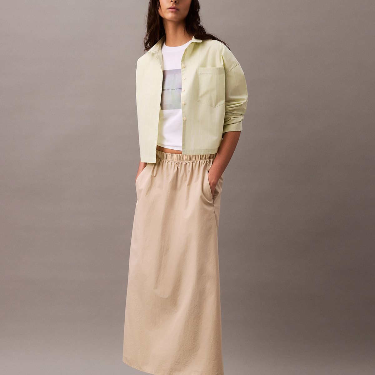 CALVIN KLEIN - Polera Clásica con Gráfico de Logotipo Fotográfico Blanco Calvin Klein