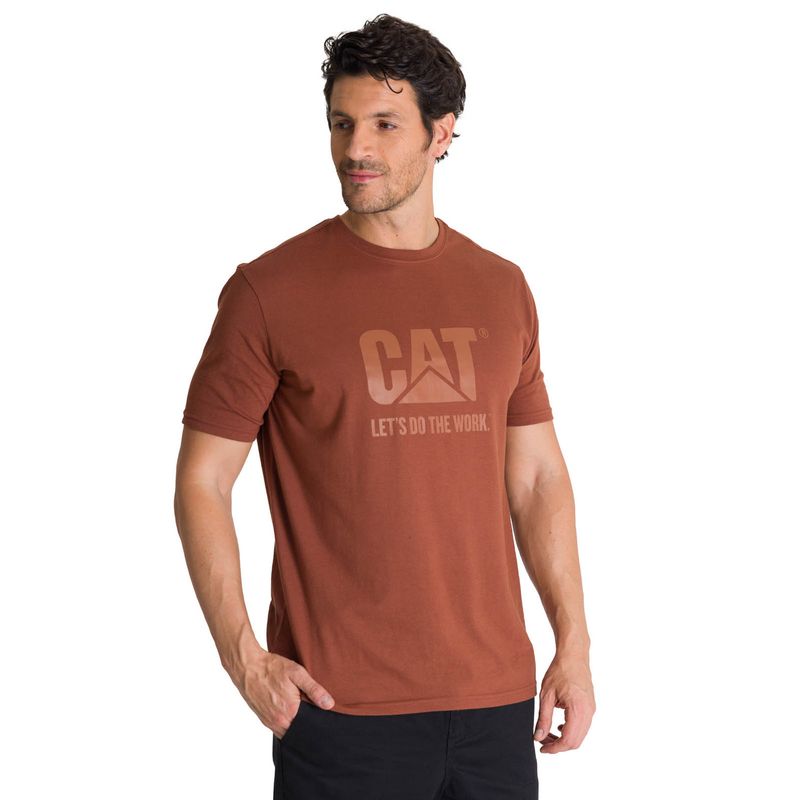 CAT - Polera Manga Corta Hombre Diseño Do The Work Rojo CAT