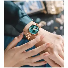 GENERICO - Reloj de Lujo para Mujer Esfera Verde Esmeralda Cristales Brillantes