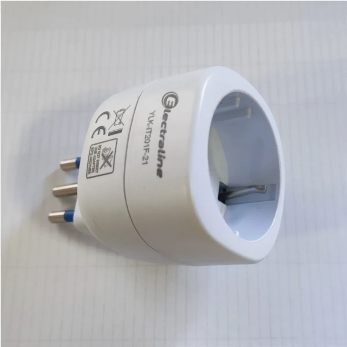 ELECTRALINE - Adaptador Shuko Con proteccion y fusible