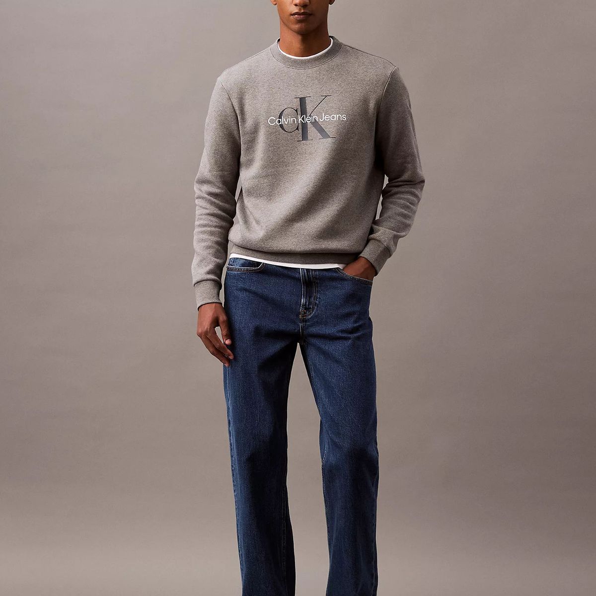 CALVIN KLEIN - Polerón Fleece con Monograma Gris Calvin Klein