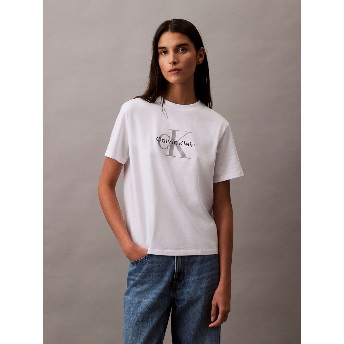 CALVIN KLEIN - Polera Clásica con Monograma Estampado