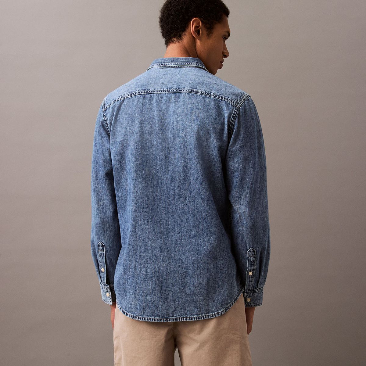 CALVIN KLEIN - Short Slim de Algodón Beige Calvin Klein