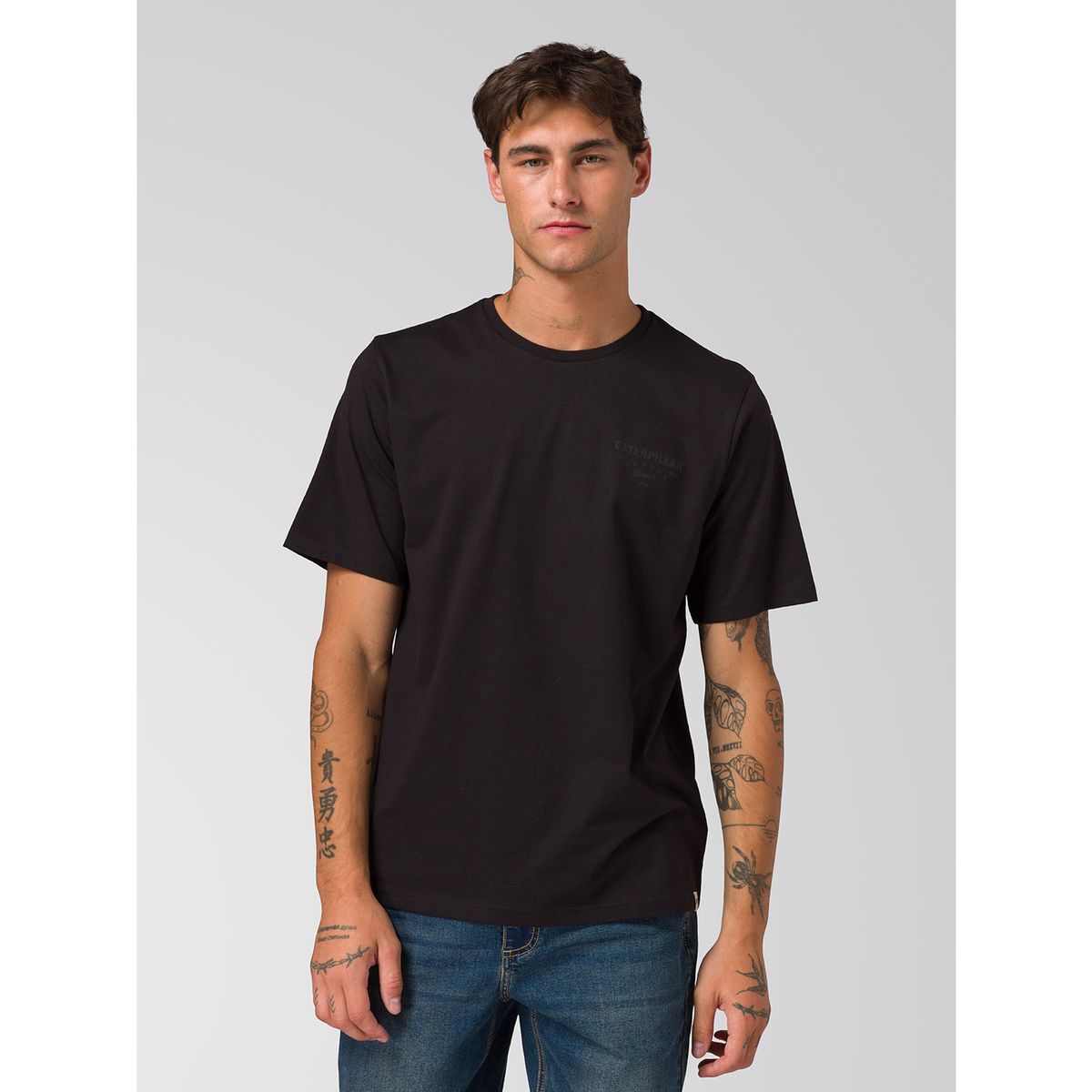 CAT - Polera Manga Corta Hombre Heritage Peoria Negro CAT
