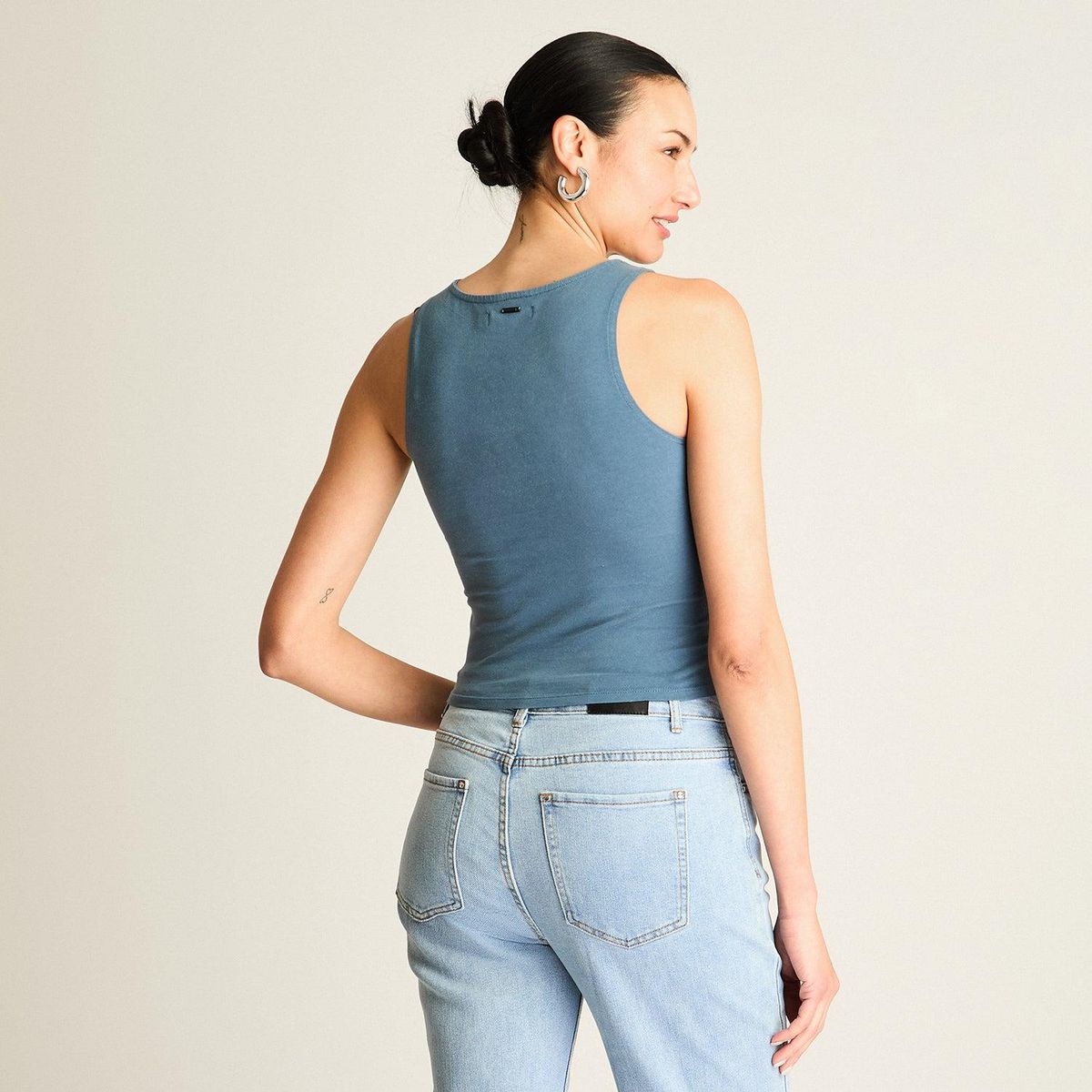 ACUARELA - Polera Crop Top Indigo Sin Mangas