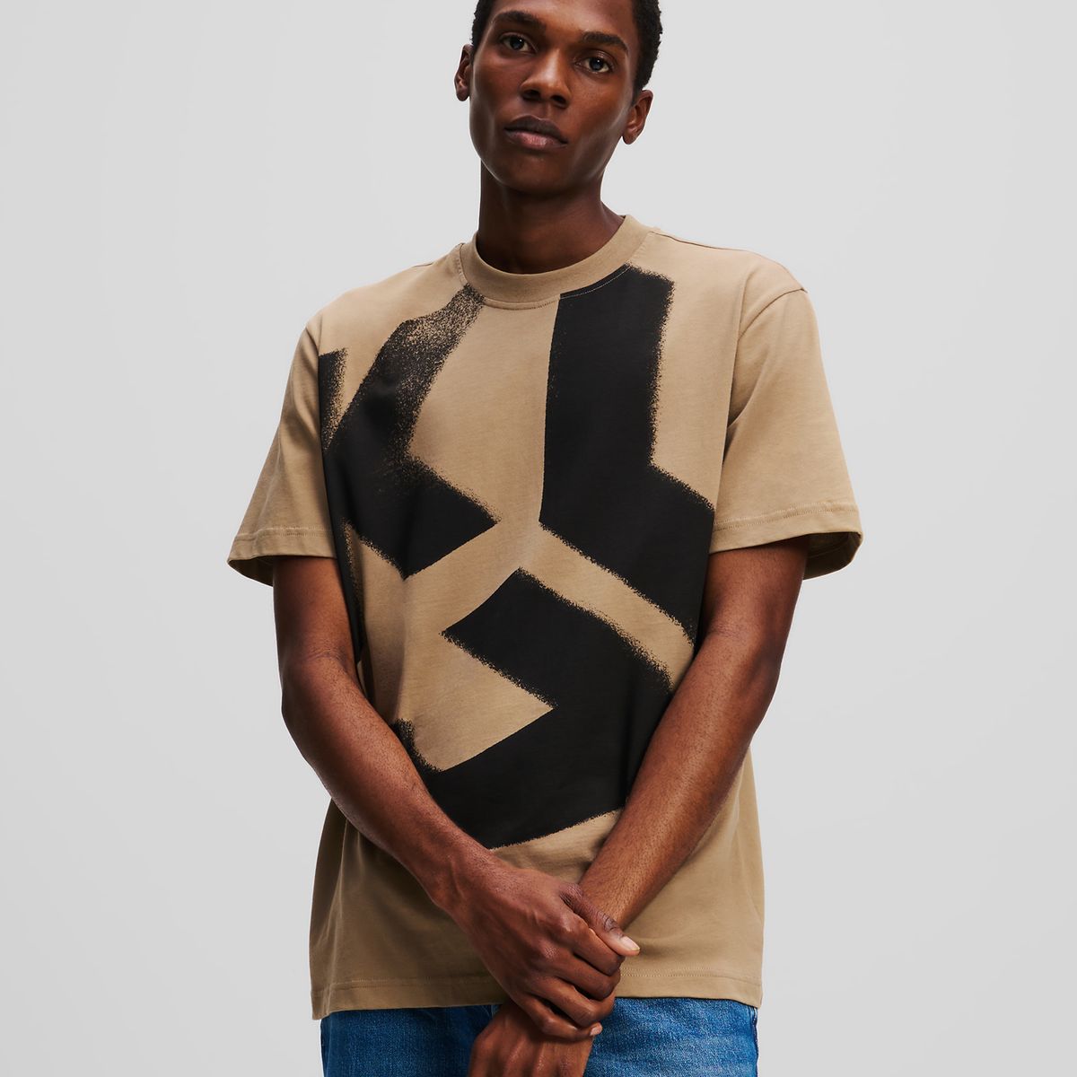 KARL LAGERFELD - Polera regular con monograma