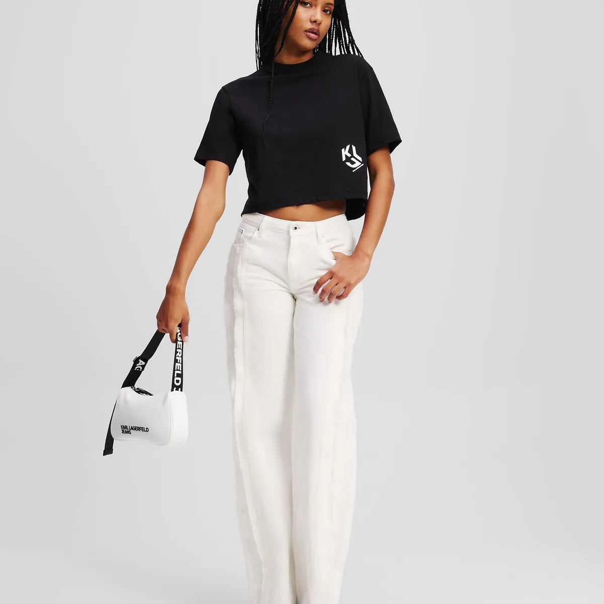 KARL LAGERFELD - Polera cropped con monograma
