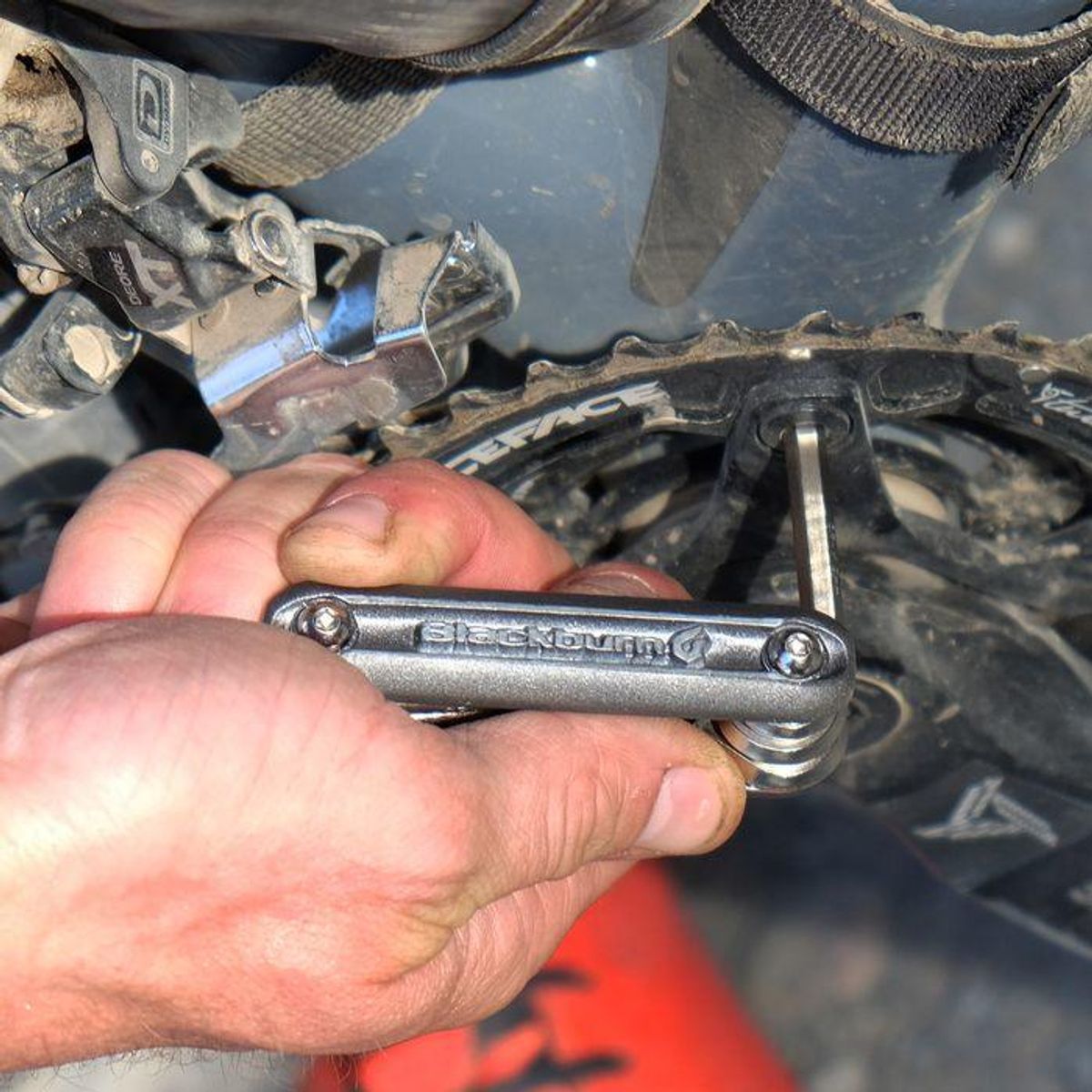 BLACKBURN - Herramienta Blackburn Grid 8 Mini Tool Grey