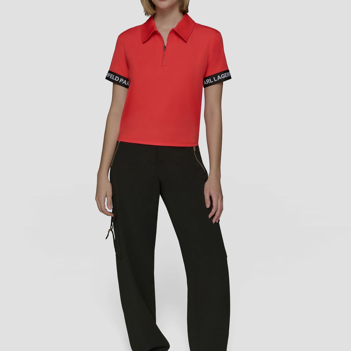 KARL LAGERFELD - Polo cropped con cierre de cremallera