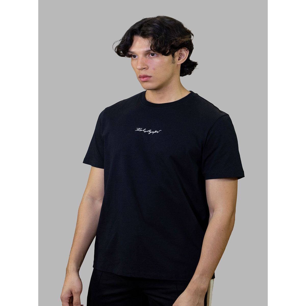 KARL LAGERFELD - Polera essential con firma bordada