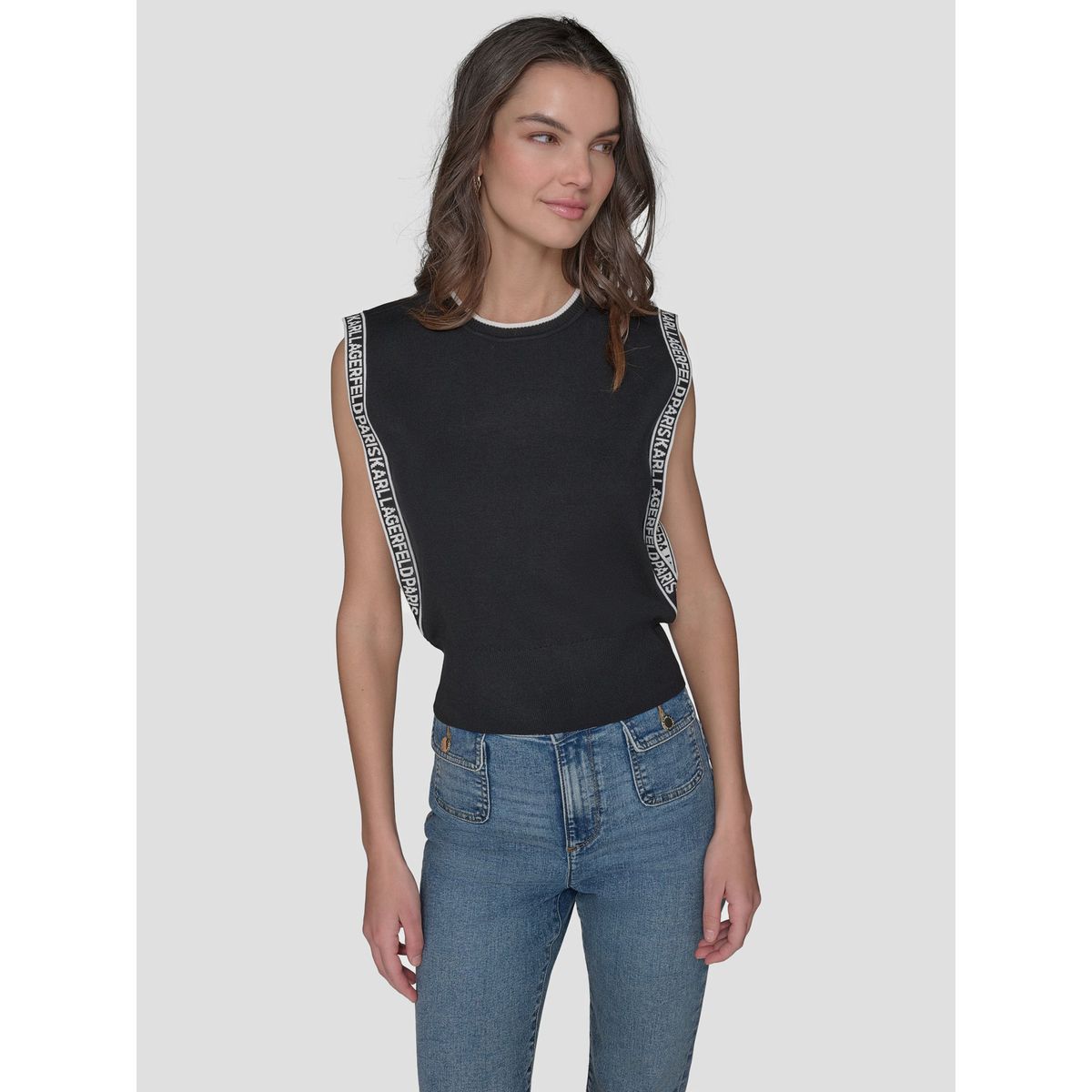 KARL LAGERFELD - Polera sin magas con detalles de fuelle